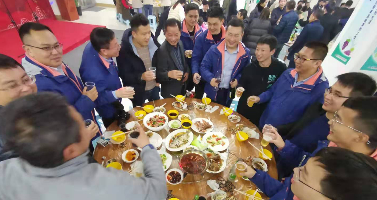 團年晚宴(圖2) 團年晚宴(圖2)