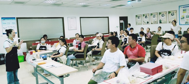 喜迎中秋,歡度佳節(jié)(圖3) 喜迎中秋,歡度佳節(jié)(圖3)