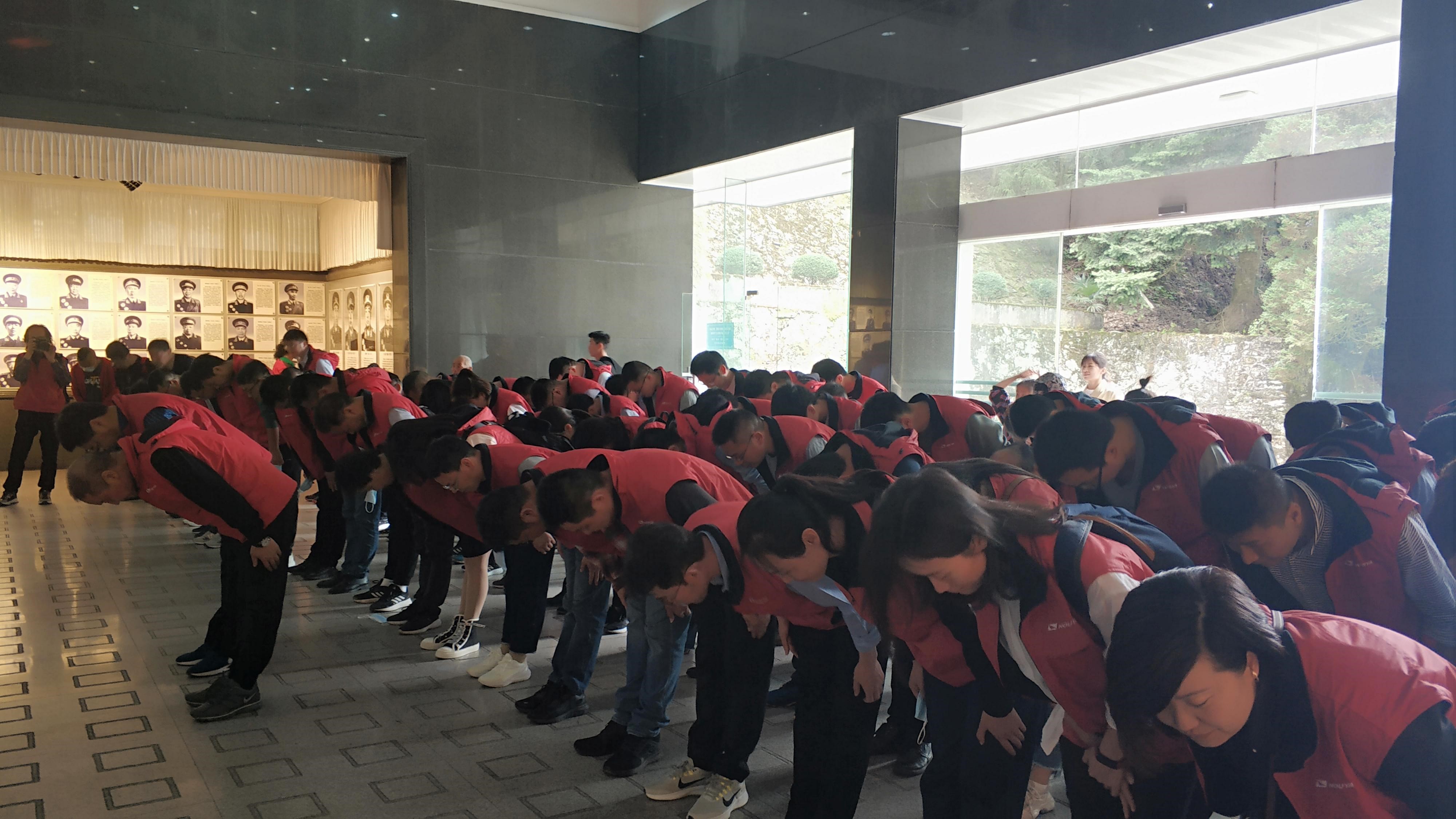 緬懷先烈,學史明志,勇踐新局(圖3) 緬懷先烈,學史明志,勇踐新局(圖3)